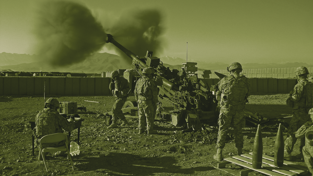 M777