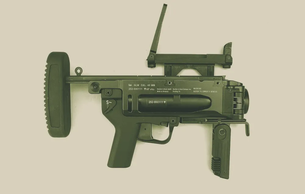 M320