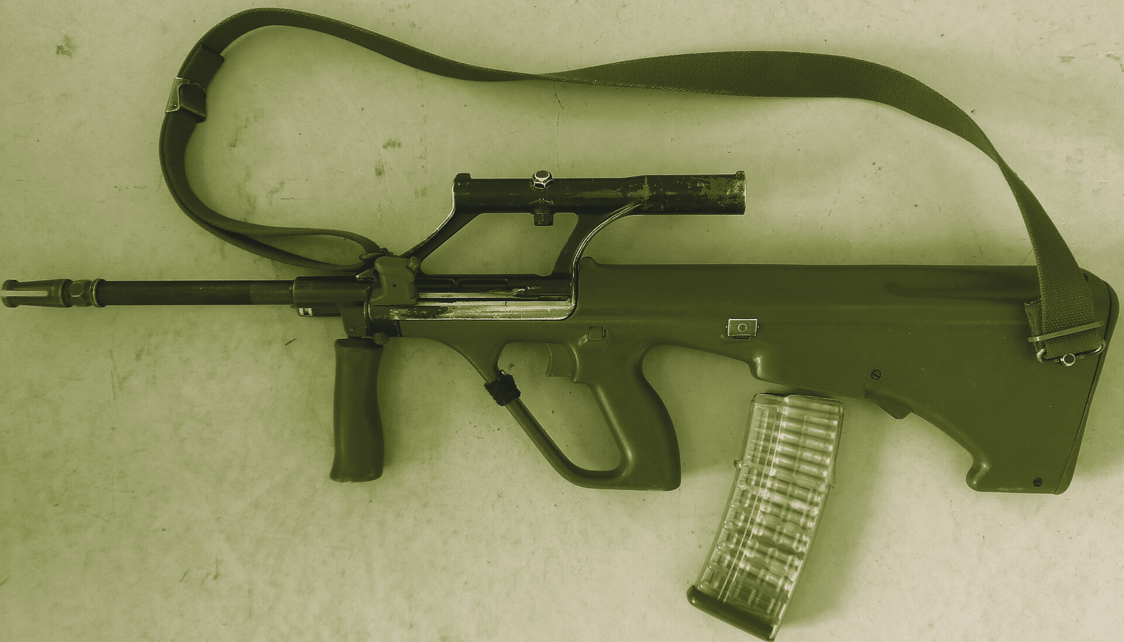 Steyr AUG