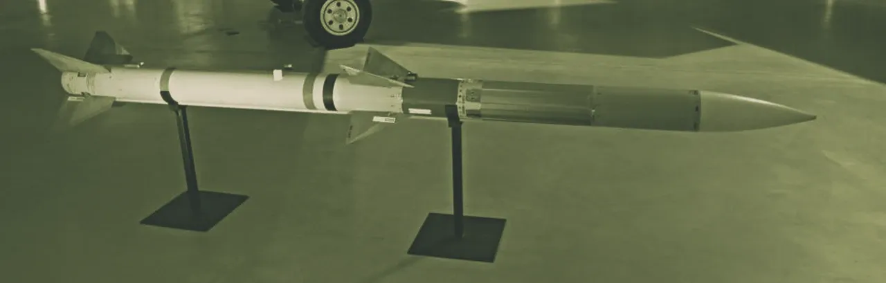 AIM-120 AMRAAM