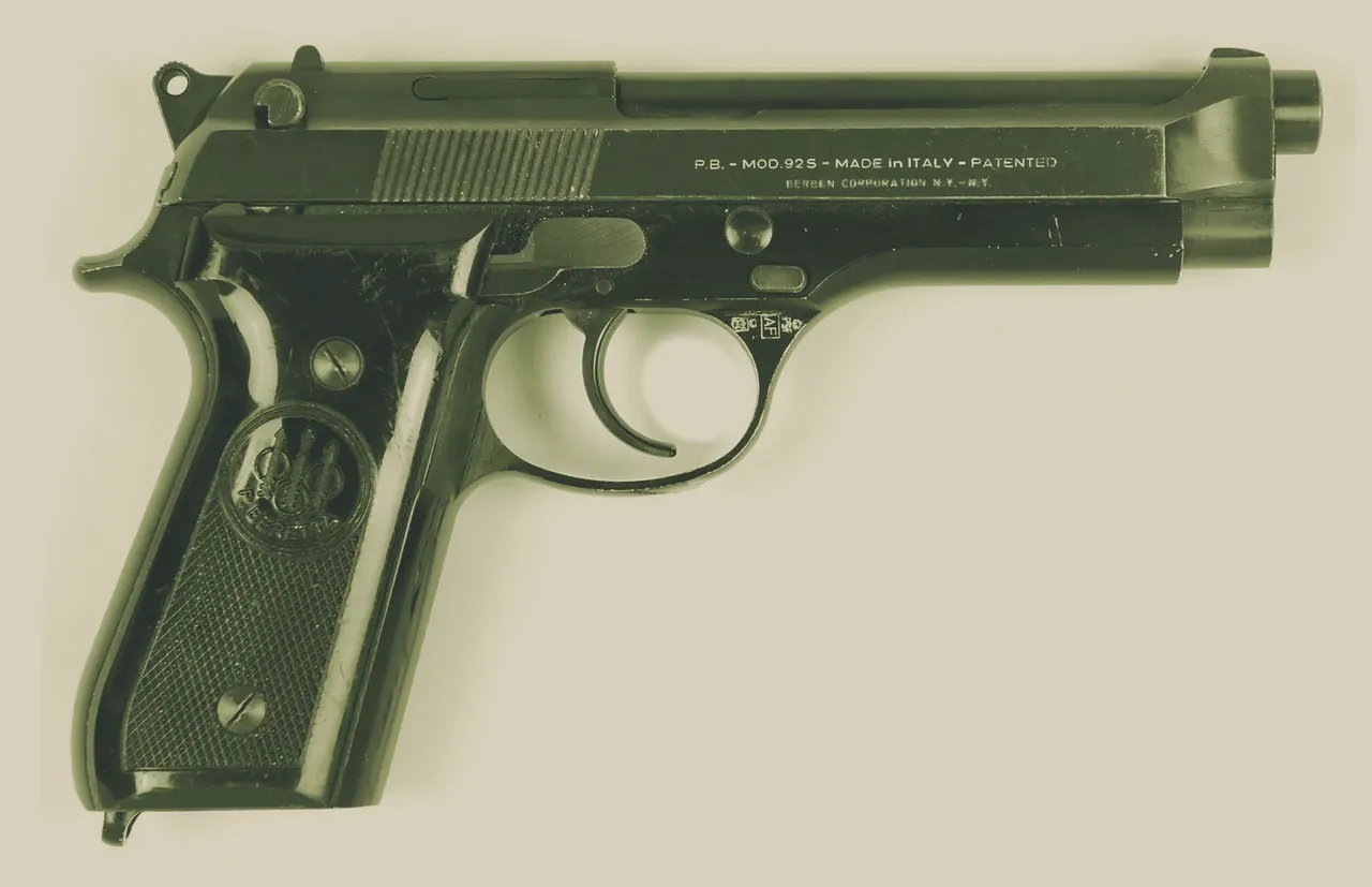Beretta M9
