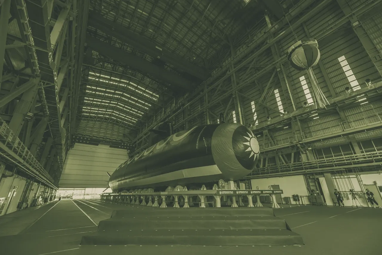 Hai Kun Submarine