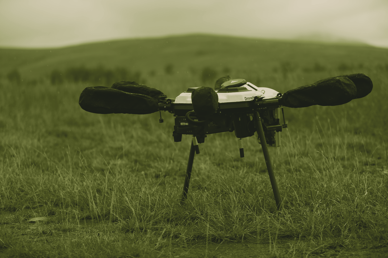 Fortem DroneHunter F700
